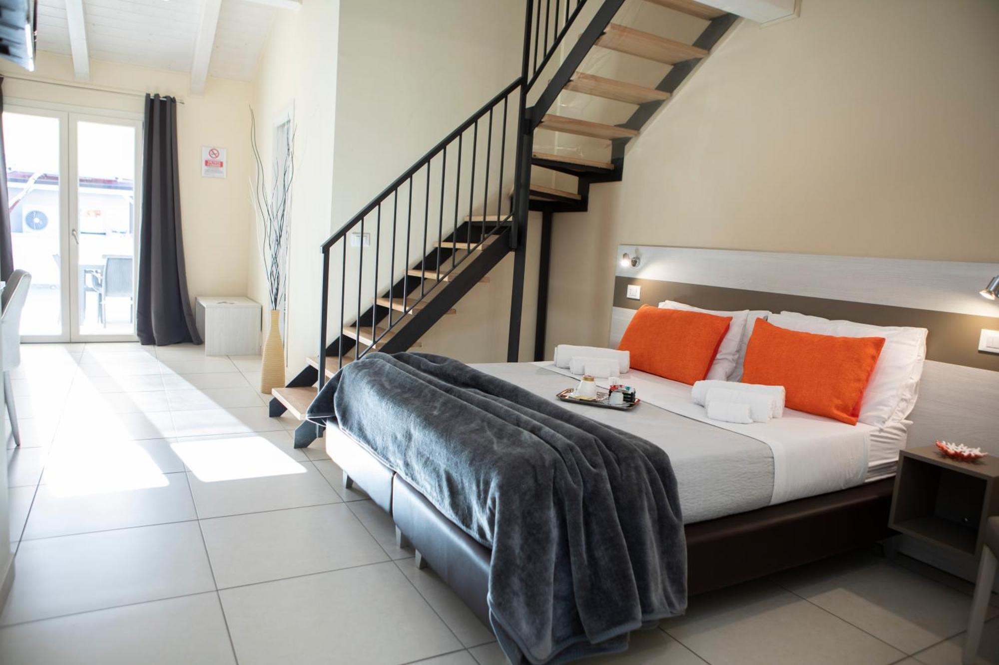 La Perla Amantea - Rooms & Apartaments Exterior photo